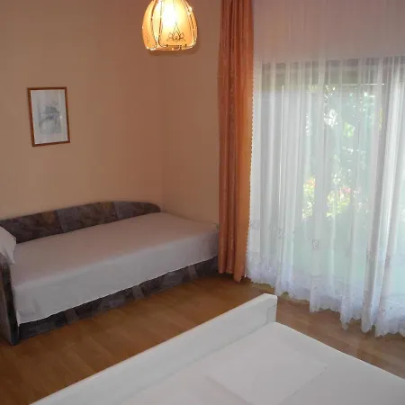 Dubravka With 2 Bedrooms And Terrace Appartement *